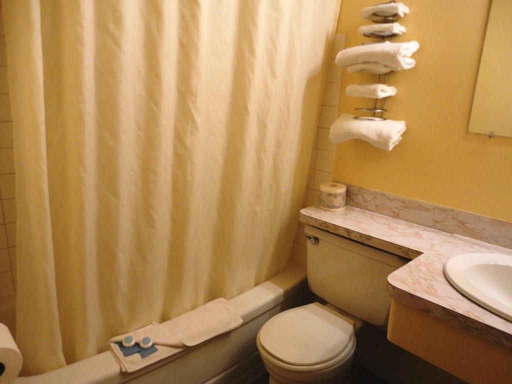 Polson Park Motel Vernon Chambre photo
